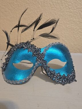 Turquoise Feathered Masquerade Mask with Silver Trim